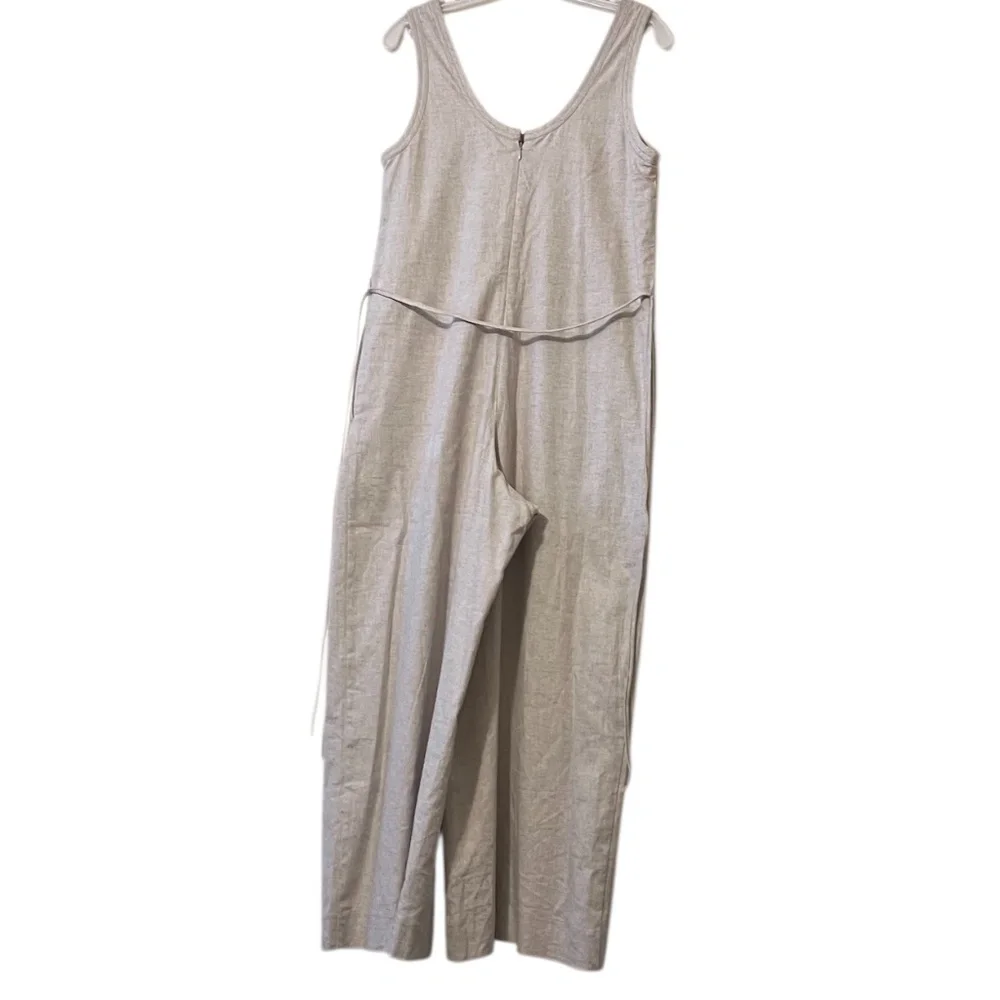 Banana Rep Women's Sleeveless, wide-leg jumpsuit oatmeal self-tie waist belt, Sm